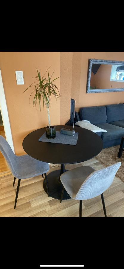 Appartement Med Sydvendt Balkong Ålesund
